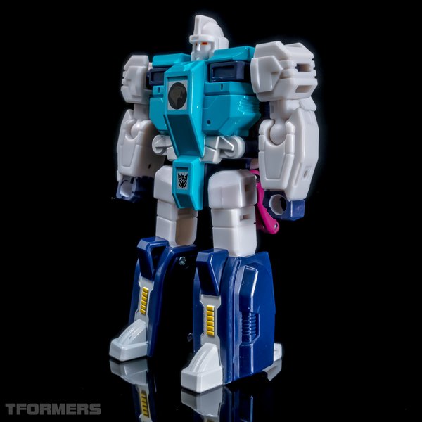 TFormers Titans Return Gallery   Siege On Cybertron Pounce 48 (47 of 92)